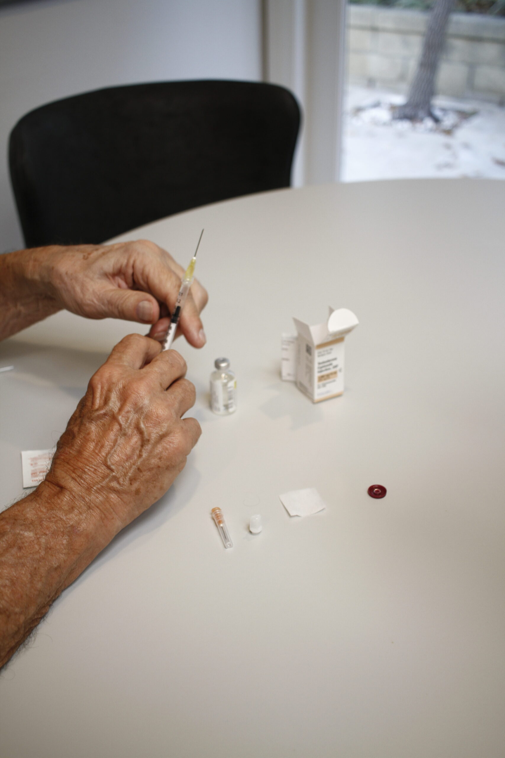 Pharmaceutical Grade Peptide Therapy vs. Research Peptides: What You Need to Know Before You Use Anything